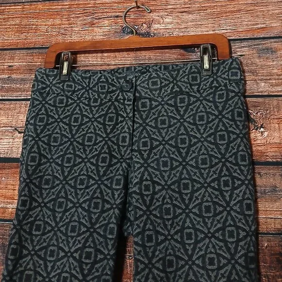 Harolds Vintage Pants 10 Flare Leg Mid Rise Gray Black Mandala Brocade USA Made - Picture 4 of 7